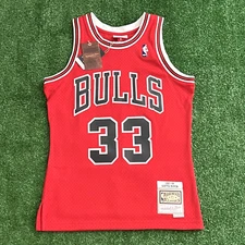 Scottie Pippen Mitchell & Ness 1997-1998 Chicago Bulls Jersey Men's S Authentic