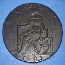 1792 MACCLESFIELD (BEEHIVE AND CIPHER) CHESHIRE CONDER HALFPENNY - *65183812 🌈