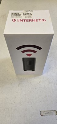 T-Mobile Sag FAST5688W 5G Home Internet Gateway Router No SIM