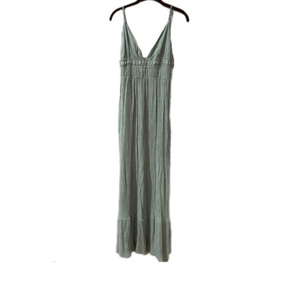 love tree green dress Love Tree Sage Green Sleeveless V-Neck Maxi Dress