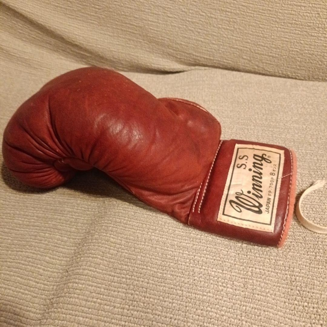 Winning FP-700P ウイニング ボクシンググローブ Winning Vintage Initial Old Logo Boxing Gloves 8 oz Red Lace-up