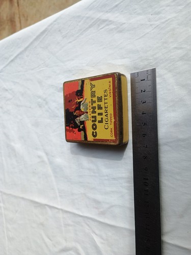 OLD ORIGINAL PLAYERS COUNTRY LIFE CORK TIPPED VIRGINIA CIGARETTE TIN - Picture 5 of 7