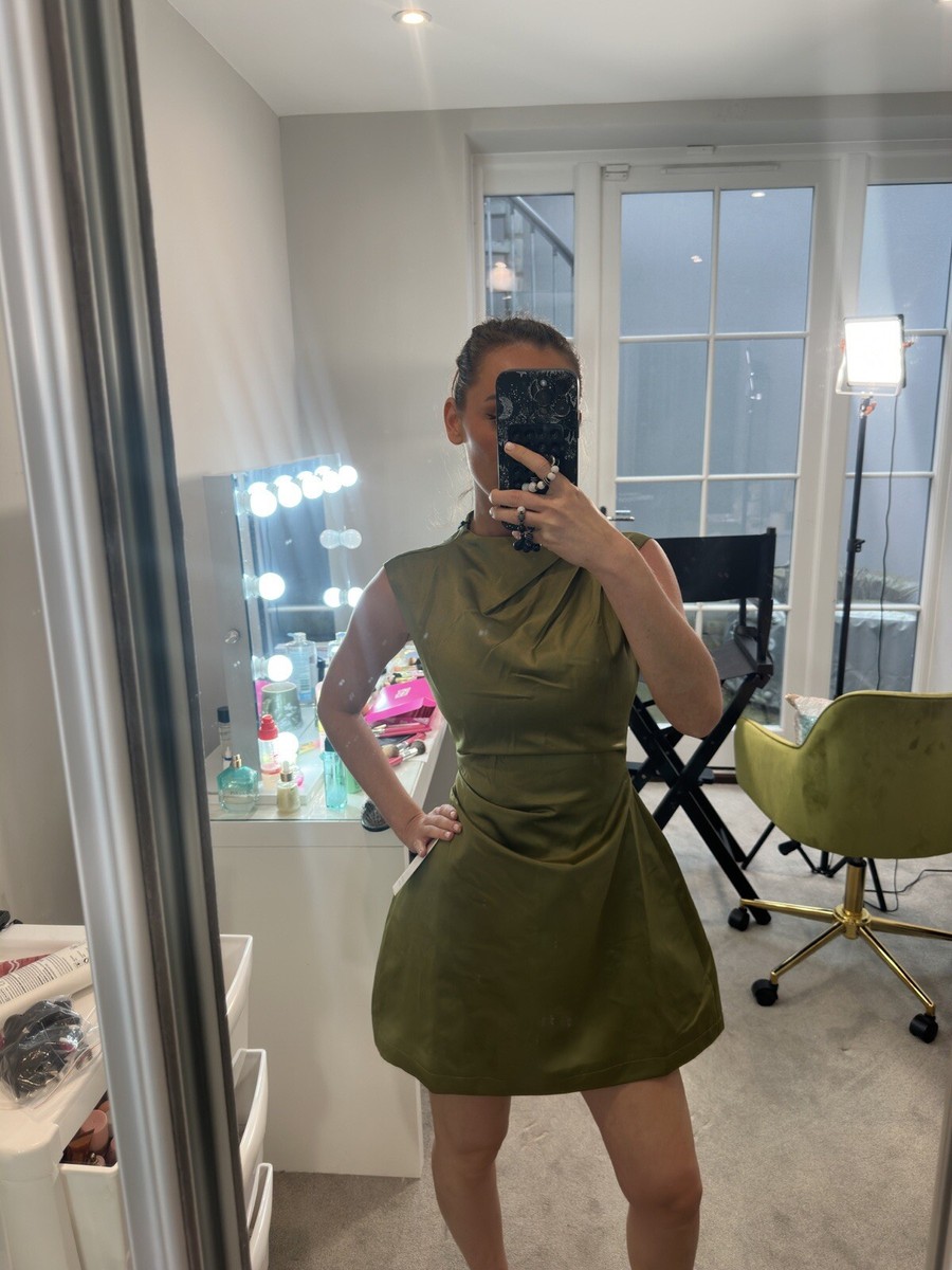 odd muse green dress Ultimate Muse Tulip Skirt Mini Our timeless square neck dress was born from our founder She found an unreleased dress