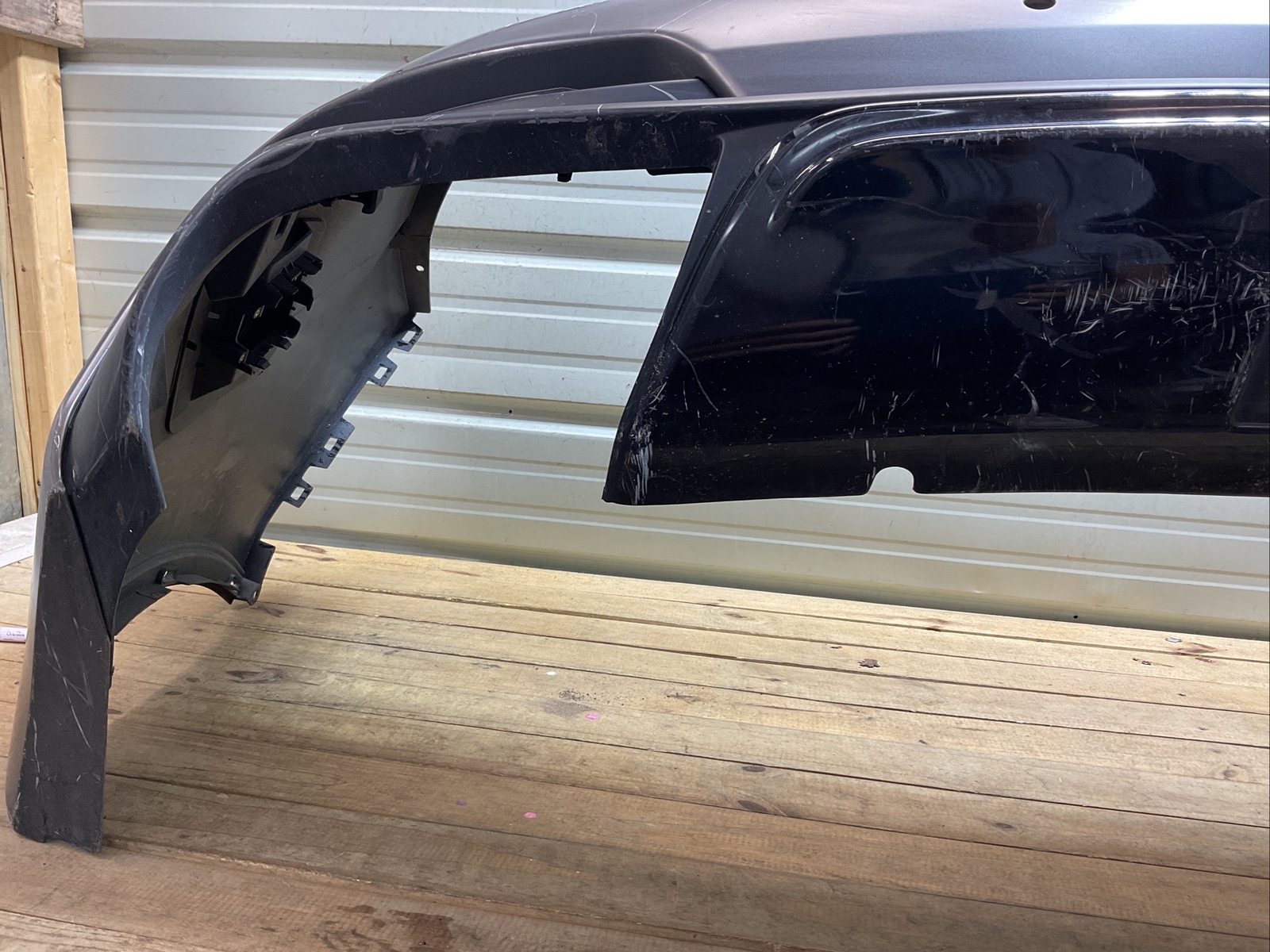 2019-2020 Maserati Levante GTS Rear Bumper Cover OEM  5099
