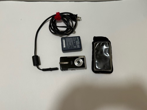 CANON IXUS i IXUSI 4.0MP Digital Camera PC1060