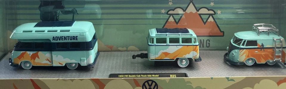 2025 M2 machines 1959 VW double cab Truck USA model in 1960 VW delivery van and - Image 2 of 4