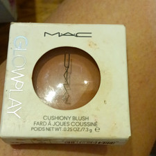 M·A·C Glow Play Single Cushiony Blush Shade...