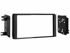 METRA 95-8902 2-Din Stereo Dash Mounting Kit for 2008-Up Subaru Impreza/Forester