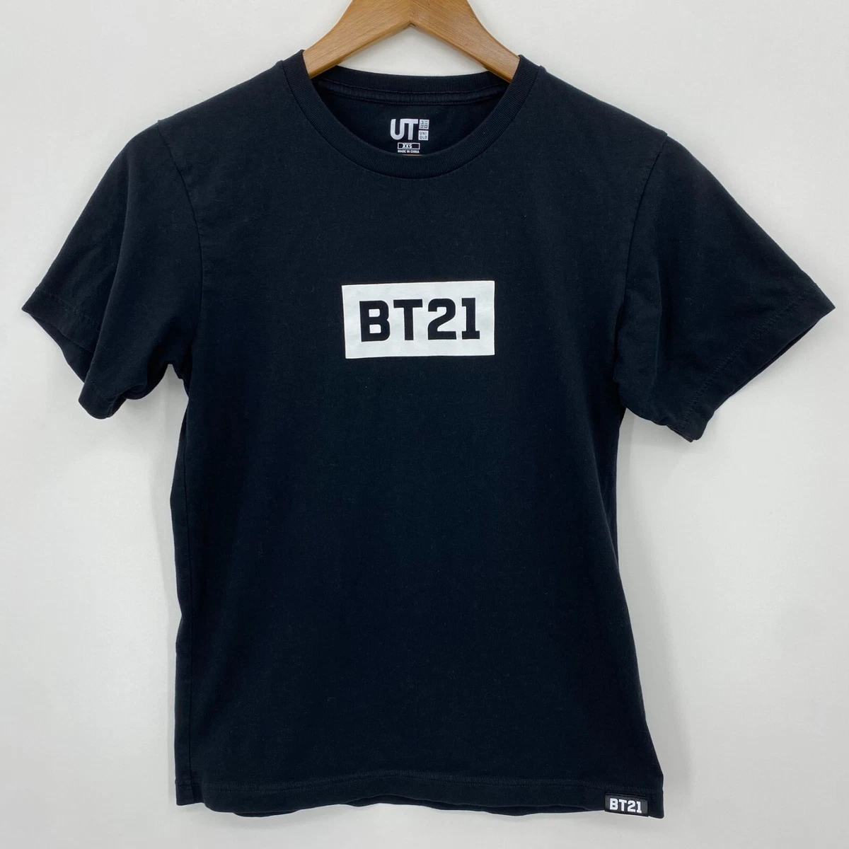 bt21 australia uniqlo
