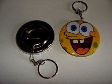 PORTE CLE  DECAPSULEUR  BOB L EPONGE