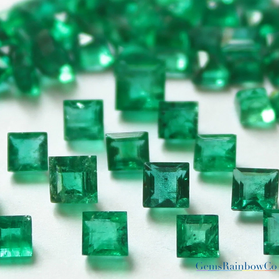 Natural Emerald Round, Oval, Square, Baguette Green Faceted Loose Gemstones #788 - Image 2 of 4