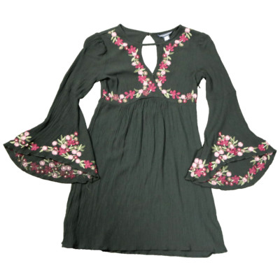 American Eagle Outfitters Embroidered Bell Sleeve Tunic Top Black XS Short