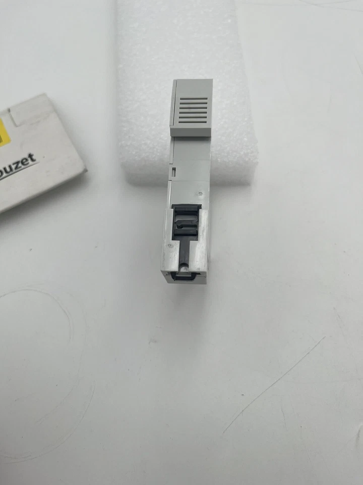 Crouzet MUR3 Analogue Timer Relay range 0,1s -100h 8A Type MUR3 88827103 New - Image 4 of 4