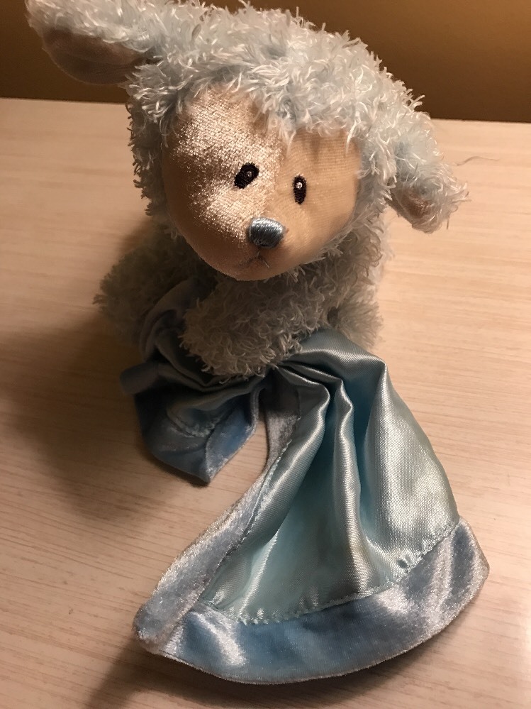 新品　2005年　Baby Gund Fluffles 子羊のぬいぐるみ　シープ 新品 2005年 Baby Gund Fluffles 子羊のぬいぐるみ シープ