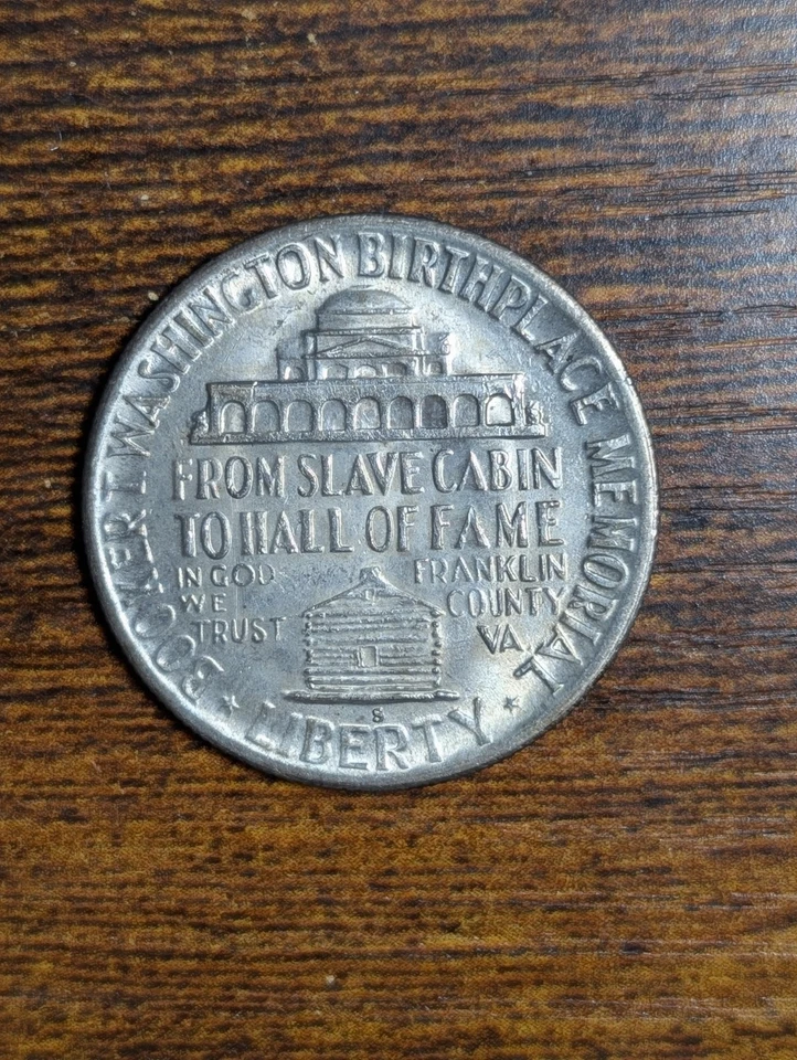 1946 50c Booker T. Washington U.S. Commem half dollar. Circ. 90% silver  - Image 2 of 2