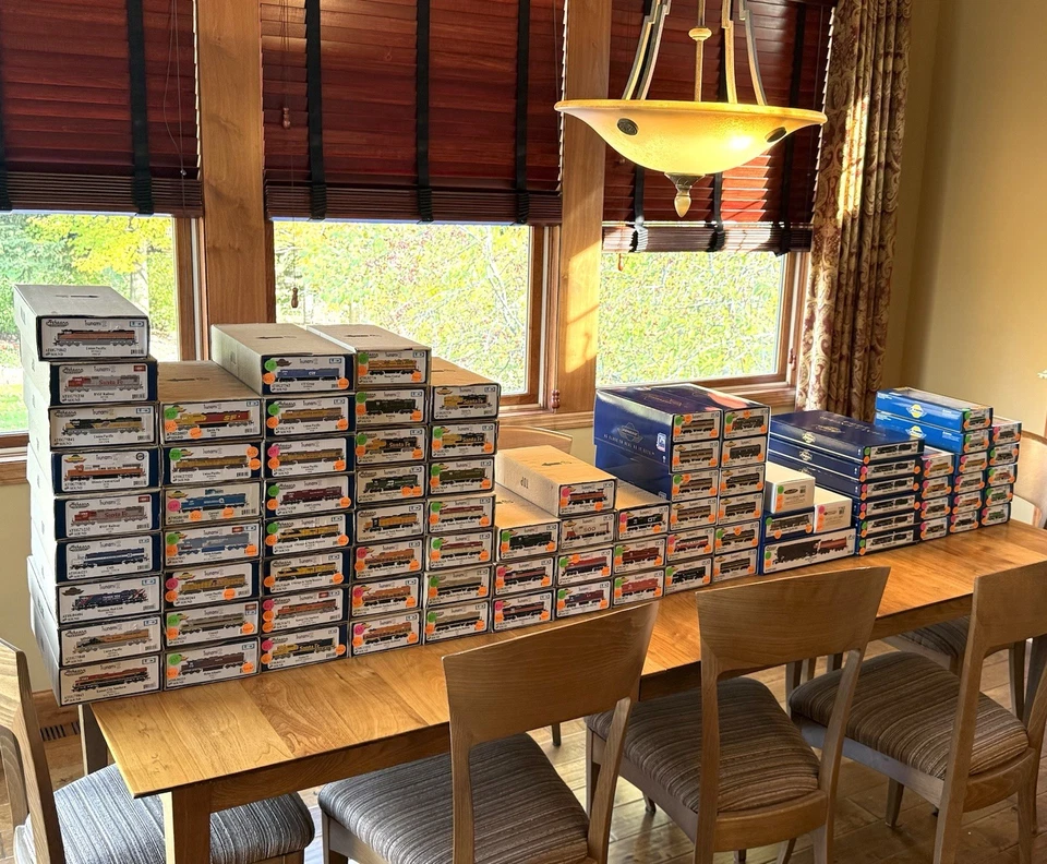 Athearn Genesis HO ATHG71232 EMD SD75M BNSF #249 LED/DCC/SOUND/NIB - Image 2 of 4