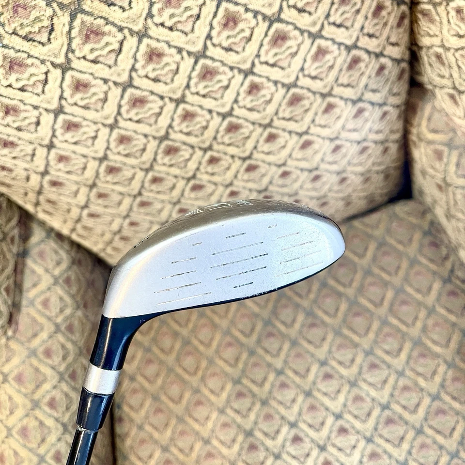 MacGregor Tourney MFT 15 y 18 grados, 3 y 5 maderas UST M6T Senior Flex - 2 maderas Foto 4 de 4