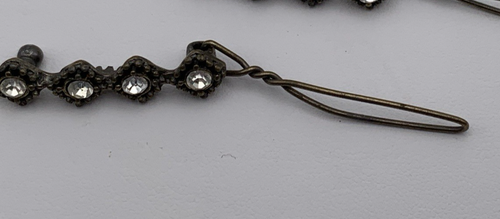 Coppia di barrette per capelli vintage in metallo strass lunghe 1 1/8" - Foto 11 di 12