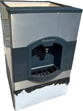 Scotsman HD30B-1 Floor Model Cube Ice Dispenser