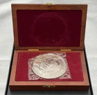 S.S. Titanic "A Ship to Remember" 1 Pound .999 Silver Medallion Sealed in Box