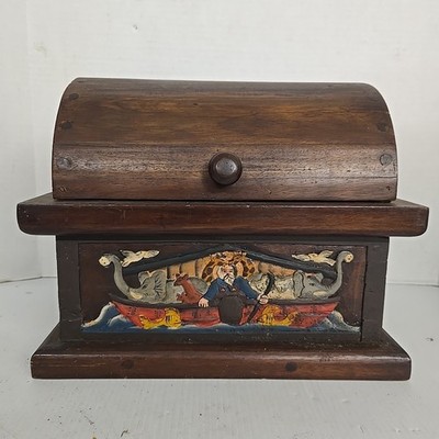 Noah's Ark Wooded Trunk THEY CAME TWO BY TWO Handcarved & Painted Hinged Lid