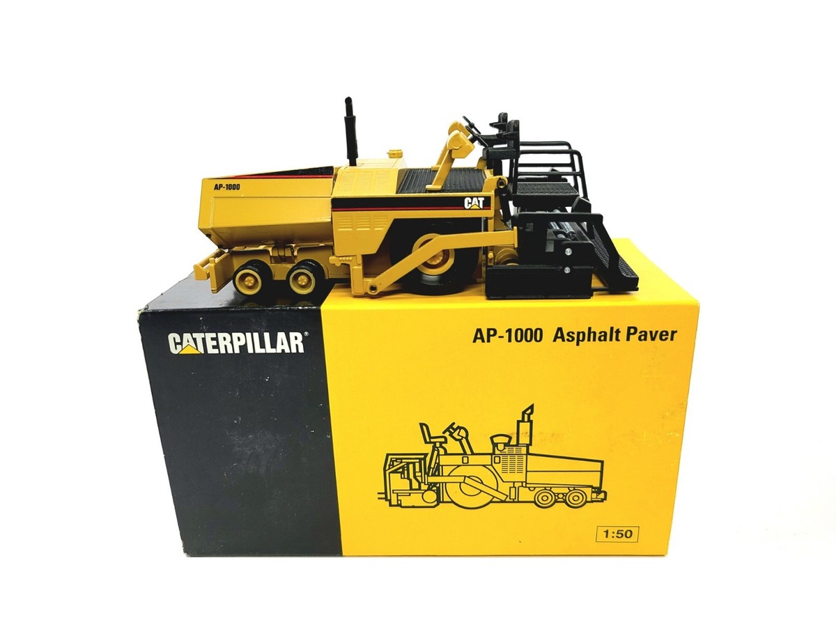 お値下げ【CAT】Caterpillar Mura-Semi Truck #1 Norscot Caterpillar Cat Multi Terrain Loader Mural Truck 1