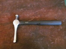 Victory Armourer and Silversmiths Long Nosed Planishing Hammer