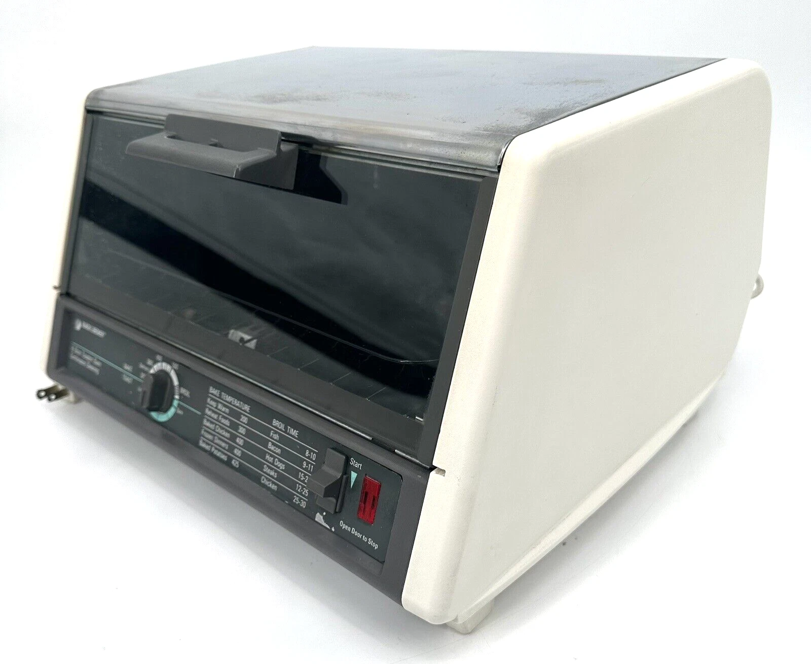 Black & Decker Toaster Oven T670-Type 1