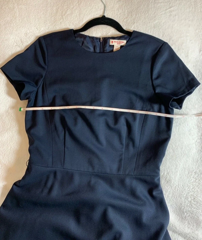 Vestido Brooks Brothers rojo polar azul marino lana, talla 6, usado en excelente estado Foto 4 de 4