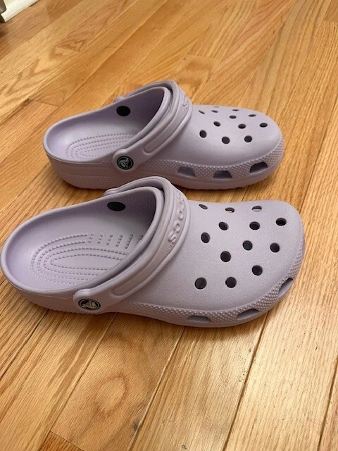 Crocs Kids Classic Clog Lavender Purple 5 Big Kid NEW never