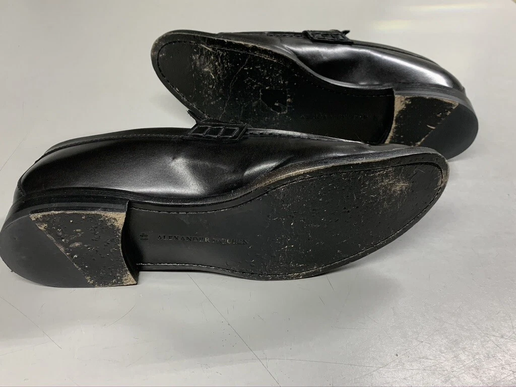 Mocassini slip on Alexander McQueen in pelle nera EU 41 US 8 9