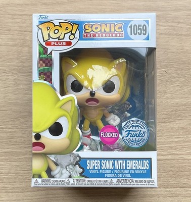 Funko Pop Games Super Sonic With Emeralds Flocked #1059 + Free Protector