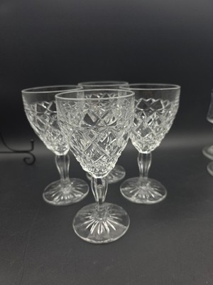 4x schöne Vintage Klar Pressglas Wasserkelche Weingläser