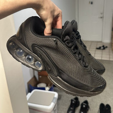 Nike Air Max DN Men s Black Metallic Grey Lac...