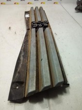 Calandre Peugeot 205