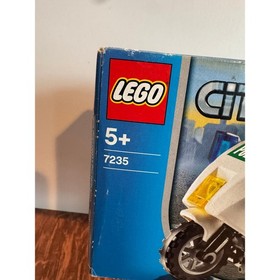 LEGO City Police Motorcycle 7235 New Unused Retired Set