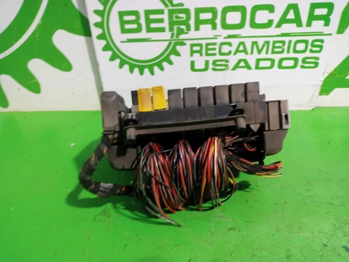90589965 Caja Reles/Fusibles para OPEL ZAFIRA A Elegance 2000 129367 - Imagen 2 de 10