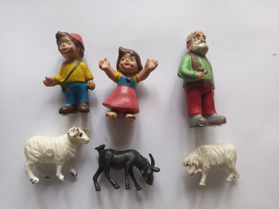 Taurus Gummifiguren - Heidi, Peter, Alm-Öhi - 2 Schafe und Ziege   1974 Taurus