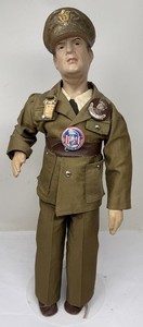 Vtg Freundlich Novelty General MacArthur 18” Doll w/ Tag ~ Military ~ WWII 1942