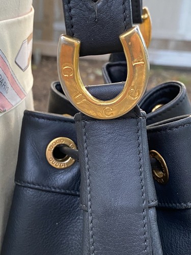 black gucci horseshoe bag