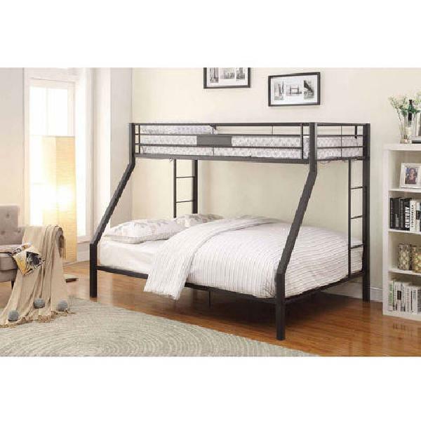 Ashley Furniture Dinsmore Metal Twin over Full Bunk Bed in Black and