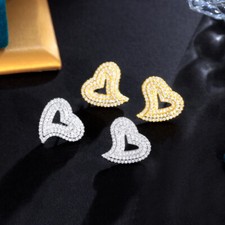 Retro Gold Plated Heart Earrings Stud Cubic Zirconia Paved Women Wedding Jewelry
