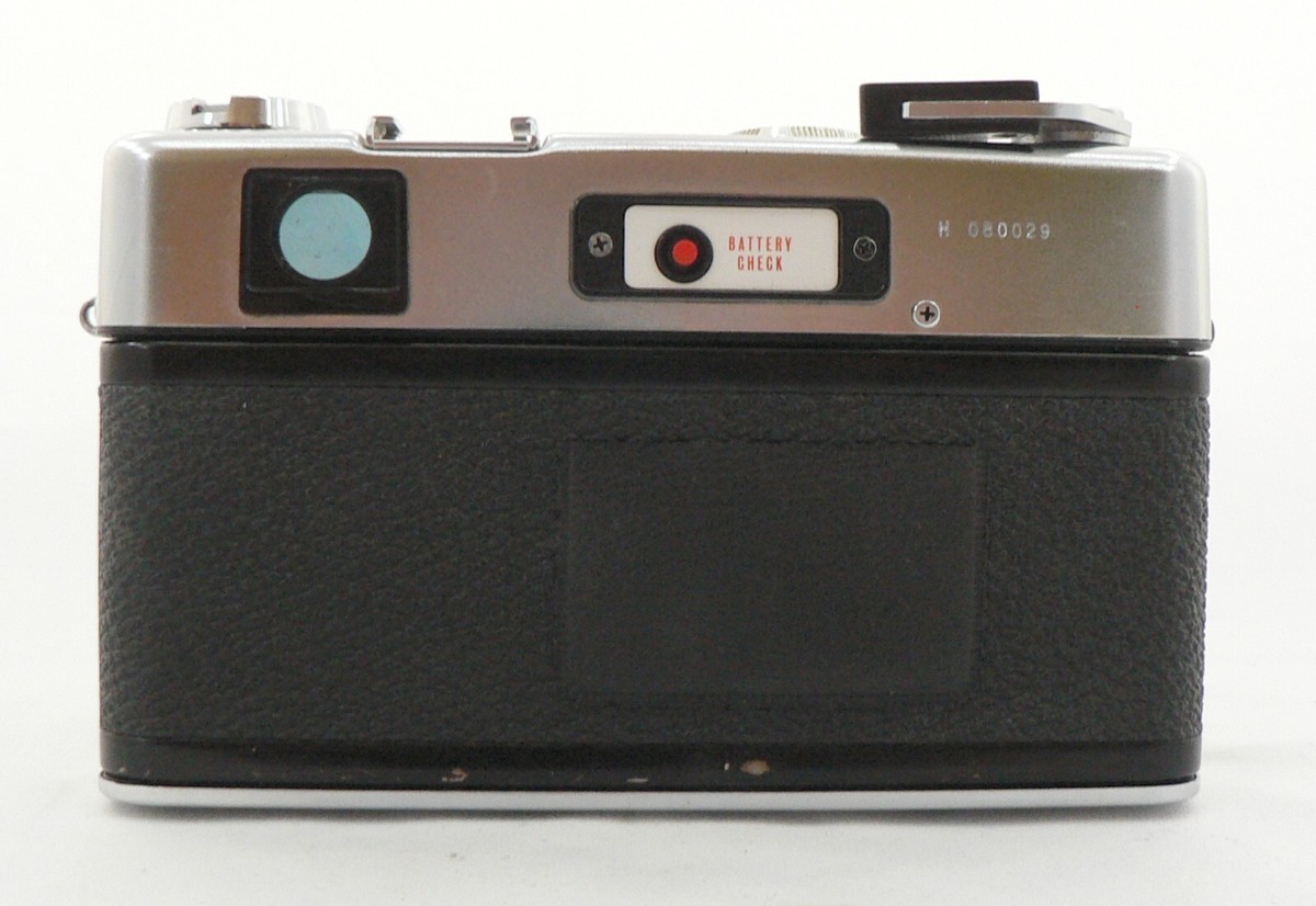 Yashica Electro GS 35mm Camera & Yashinon-DX 45mm F1.7 Lens *FILM