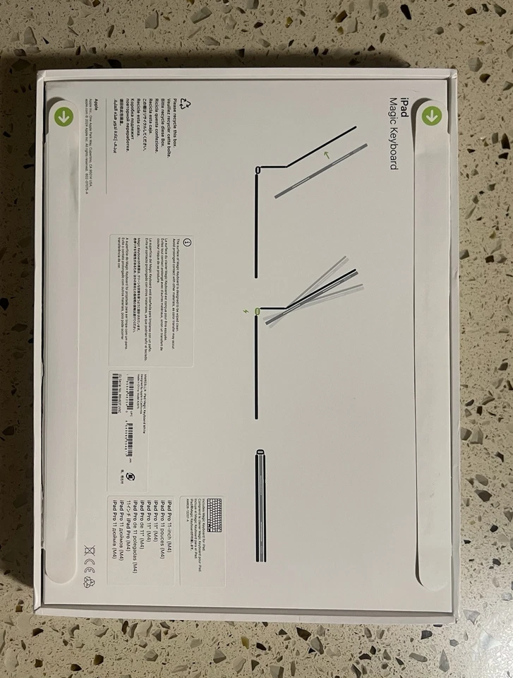 Apple iPad Pro Magic Keyboard 11-inch Silver - Excellent Condition - Image 4 of 4