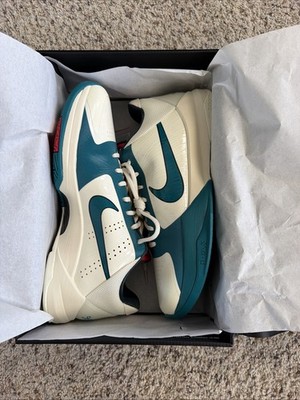 Kobe V Protro Caitlin Clark Coconut Milk/Bright Spruce Men's Size 12 Brand New