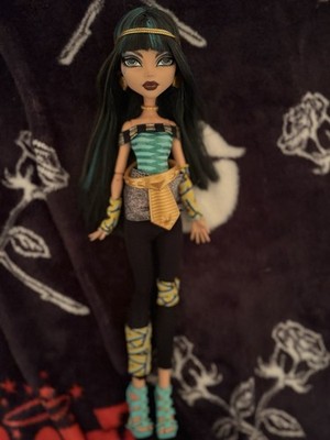 Monster High Schools Out Wave 2 Cleo de Nile Doll