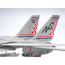 CALIBRE WINGS CA721417 1/72 F-14A VF-211 CHECKMATES