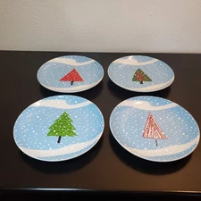 Vintage Boston Warehouse Festive Forest Winter Christmas 6.5" Dessert Plates