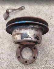 19621967 Chrysler Poly 318 Deep-dish Single-groove V-belt 6-bolt Crank Pulley 19621967 Chrysler Poly 318 Deep-dish Single-groove V-belt 6-bolt Crank Pulley