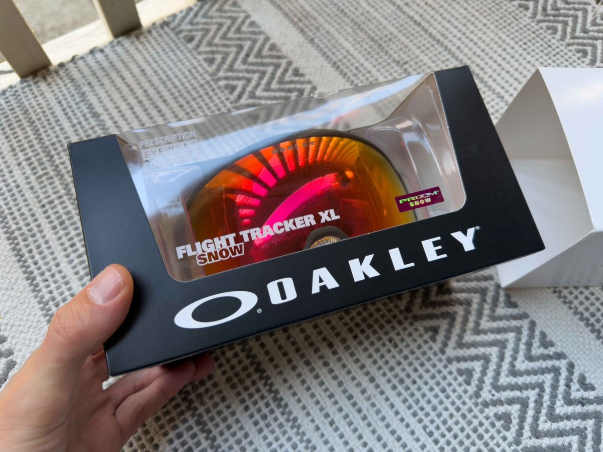 Oakley Flight Tracker XL Snow Goggles - Matte Black - Prizm
